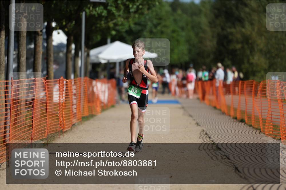 07.09.2025 - 19. Norderstedt Triathlon Michael Strokosch http://msf.ph/oto/8803881 07.09.2025 11:03:32 Laufen 63, 113 meine-sportfotos.de