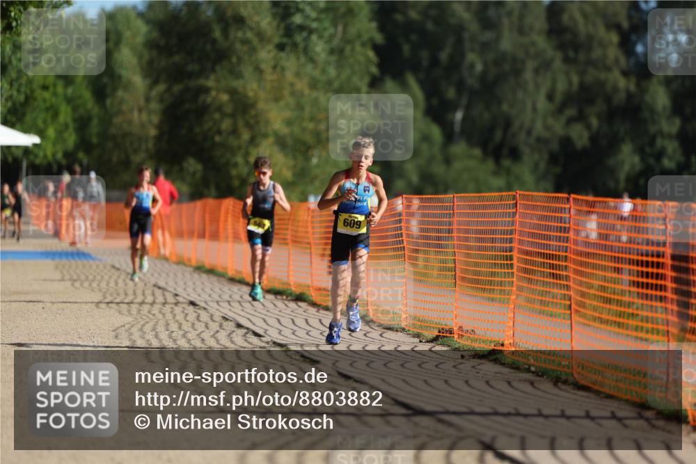 07.09.2025 - 19. Norderstedt Triathlon Michael Strokosch http://msf.ph/oto/8803882 07.09.2025 09:43:25 Laufen 556, 570, 609 meine-sportfotos.de