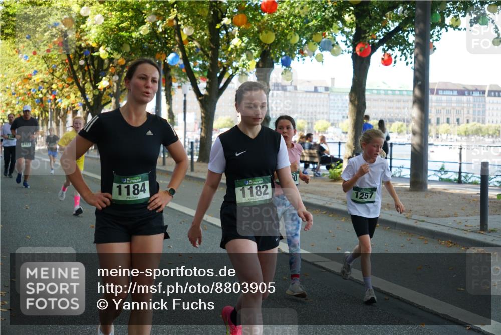 07.09.2025 - BARMER Alsterlauf Yannick Fuchs http://msf.ph/oto/8803905 07.09.2025 11:52:13 Laufen 6137, 36, 1184, 36, 1182, 1257 meine-sportfotos.de