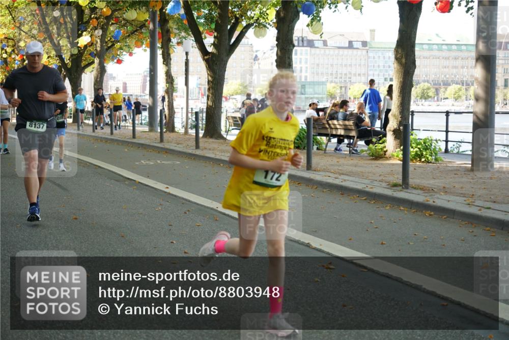07.09.2025 - BARMER Alsterlauf Yannick Fuchs http://msf.ph/oto/8803948 07.09.2025 11:52:15 Laufen 8137, 055, 172 meine-sportfotos.de