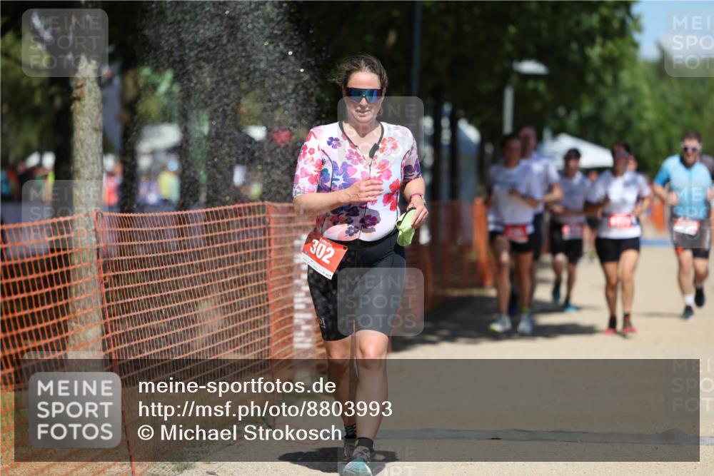 07.09.2025 - 19. Norderstedt Triathlon Michael Strokosch http://msf.ph/oto/8803993 07.09.2025 13:13:42 Laufen 139, 302, 780, 1235, 1277, 1293, 1326, 1398 meine-sportfotos.de