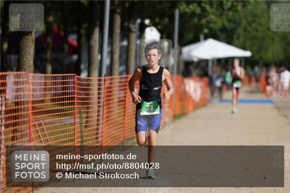 07.09.2025 - 19. Norderstedt Triathlon Michael Strokosch http://msf.ph/oto/8804028 07.09.2025 11:03:48 Laufen 71 meine-sportfotos.de