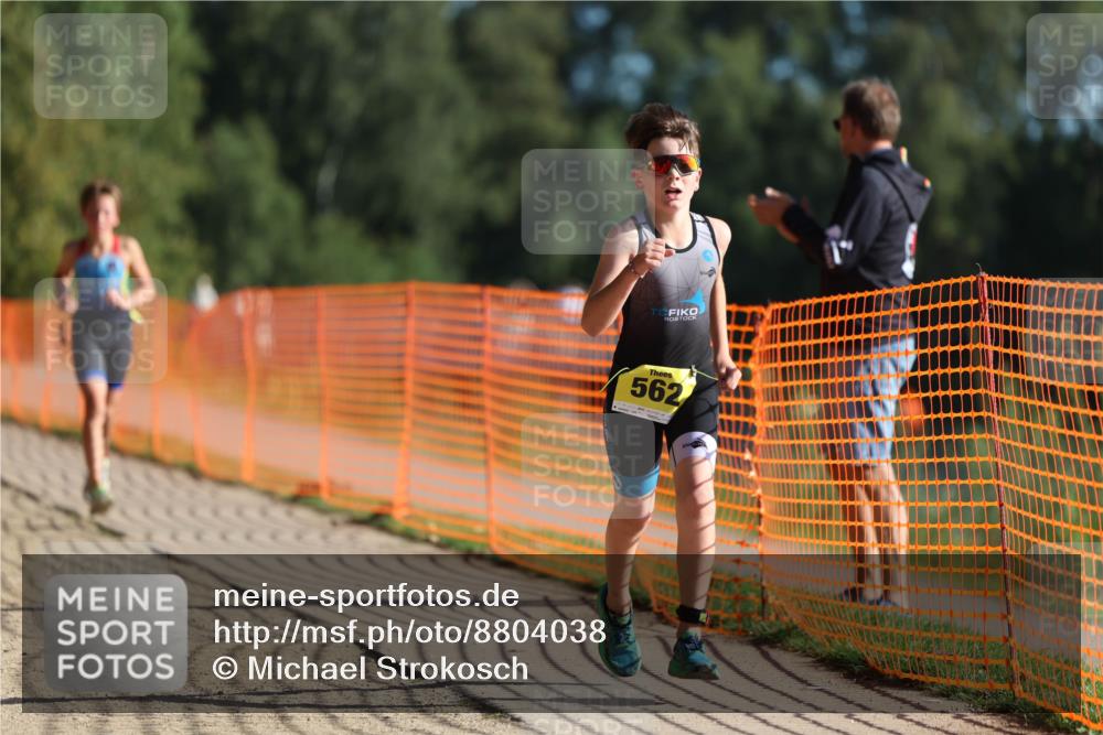07.09.2025 - 19. Norderstedt Triathlon Michael Strokosch http://msf.ph/oto/8804038 07.09.2025 09:43:33 Laufen 562, 591, 609 meine-sportfotos.de