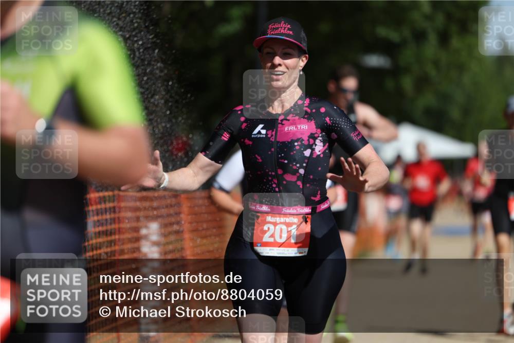 07.09.2025 - 19. Norderstedt Triathlon Michael Strokosch http://msf.ph/oto/8804059 07.09.2025 12:05:49 Laufen 201, 237, 815, 862, 1225, 1377 meine-sportfotos.de
