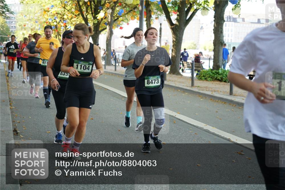 07.09.2025 - BARMER Alsterlauf Yannick Fuchs http://msf.ph/oto/8804063 07.09.2025 11:52:21 Laufen 811, 8395, 1104, 8473, 1 meine-sportfotos.de