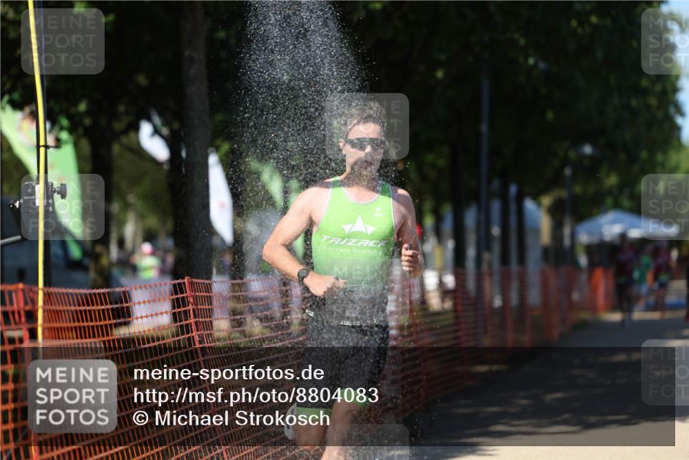 07.09.2025 - 19. Norderstedt Triathlon Michael Strokosch http://msf.ph/oto/8804083 07.09.2025 14:56:42 Laufen 962, 991, 1007 meine-sportfotos.de