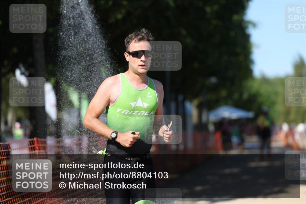 07.09.2025 - 19. Norderstedt Triathlon Michael Strokosch http://msf.ph/oto/8804103 07.09.2025 14:56:42 Laufen 962, 991, 1007 meine-sportfotos.de