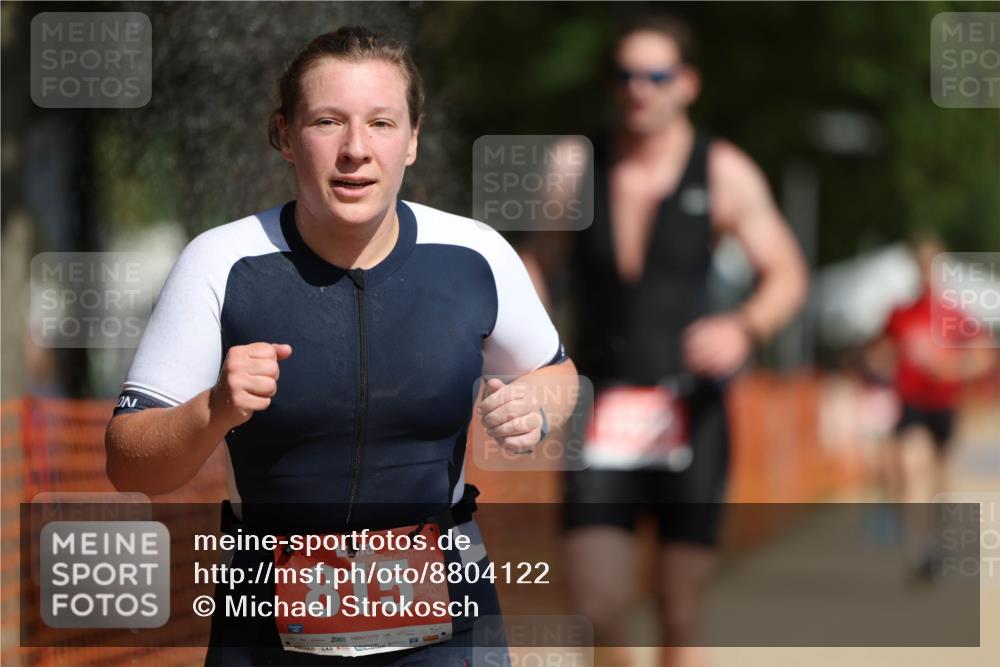 07.09.2025 - 19. Norderstedt Triathlon Michael Strokosch http://msf.ph/oto/8804122 07.09.2025 12:05:51 Laufen 201, 237, 815, 862, 1225, 1372, 1377 meine-sportfotos.de