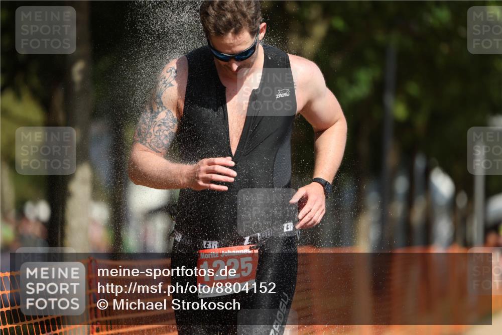 07.09.2025 - 19. Norderstedt Triathlon Michael Strokosch http://msf.ph/oto/8804152 07.09.2025 12:05:52 Laufen 201, 237, 815, 862, 1225, 1265, 1372 meine-sportfotos.de