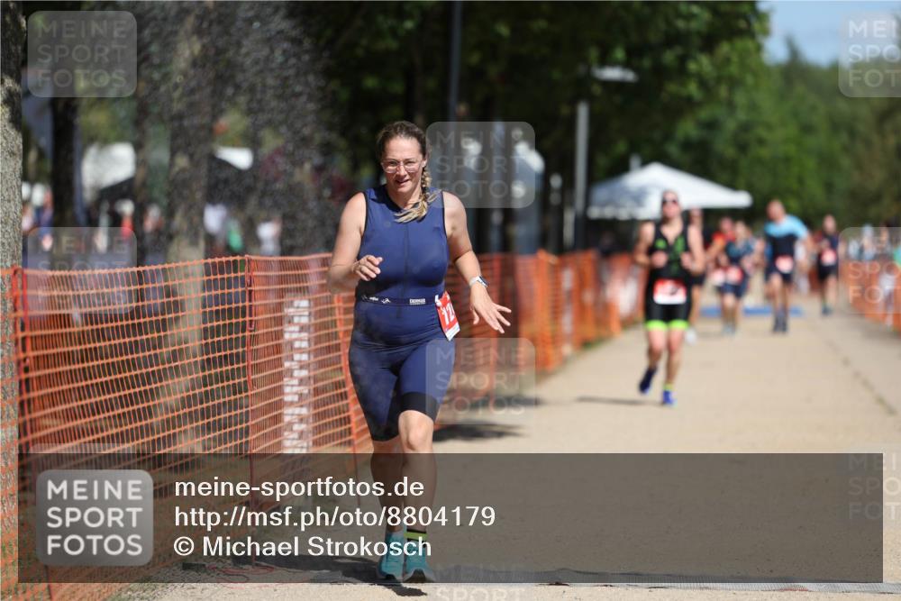 07.09.2025 - 19. Norderstedt Triathlon Michael Strokosch http://msf.ph/oto/8804179 07.09.2025 12:35:59 Laufen 1242, 1258 meine-sportfotos.de