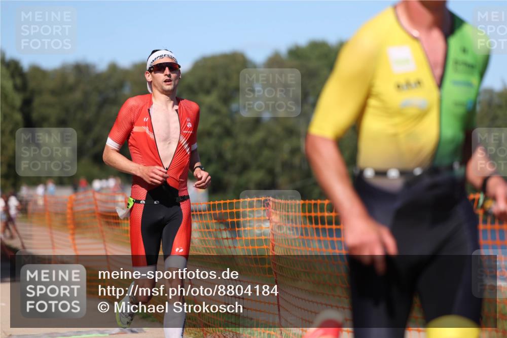 07.09.2025 - 19. Norderstedt Triathlon Michael Strokosch http://msf.ph/oto/8804184 07.09.2025 14:56:53 Laufen 959, 962, 971, 975, 1031 meine-sportfotos.de