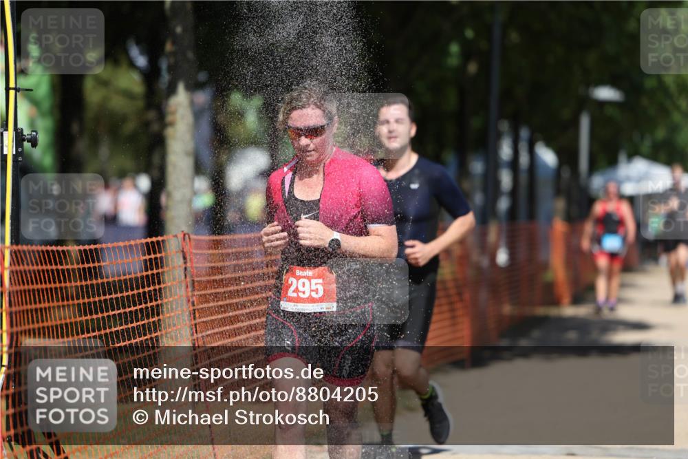 07.09.2025 - 19. Norderstedt Triathlon Michael Strokosch http://msf.ph/oto/8804205 07.09.2025 13:14:00 Laufen 171, 177, 295, 1376 meine-sportfotos.de
