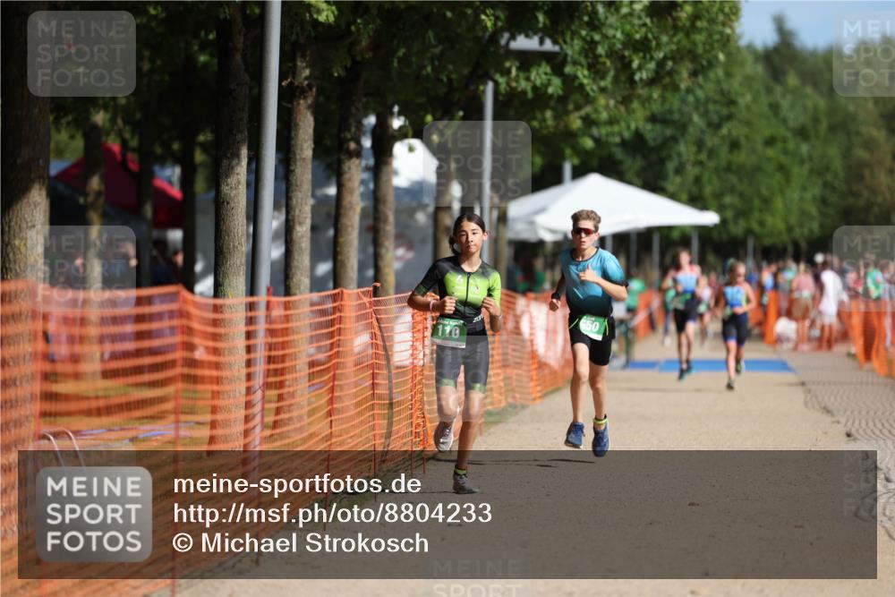 07.09.2025 - 19. Norderstedt Triathlon Michael Strokosch http://msf.ph/oto/8804233 07.09.2025 11:04:29 Laufen 110, 650 meine-sportfotos.de