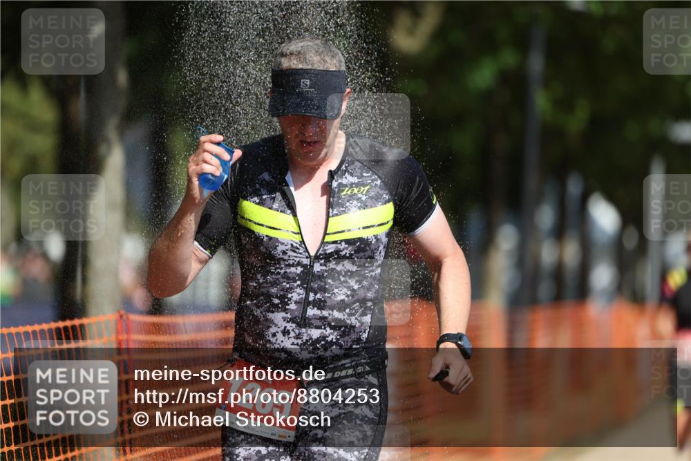07.09.2025 - 19. Norderstedt Triathlon Michael Strokosch http://msf.ph/oto/8804253 07.09.2025 12:06:02 Laufen 822, 1265, 1372 meine-sportfotos.de