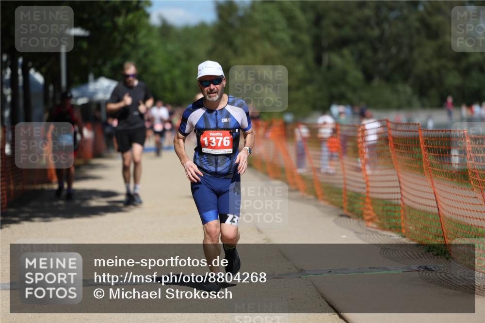 07.09.2025 - 19. Norderstedt Triathlon Michael Strokosch http://msf.ph/oto/8804268 07.09.2025 13:14:04 Laufen 171, 177, 351, 1376, 1477 meine-sportfotos.de