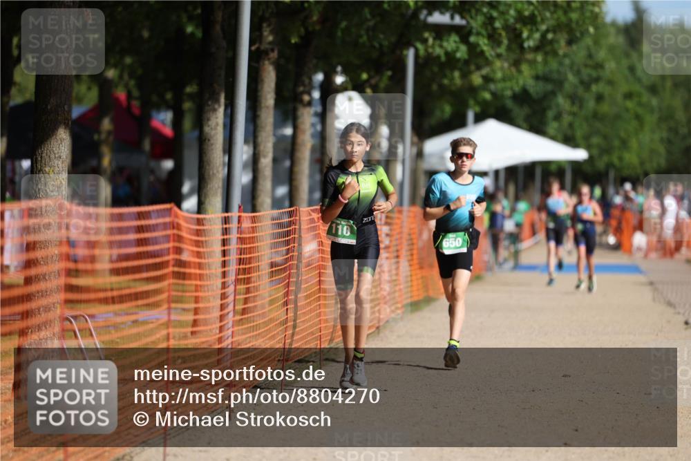 07.09.2025 - 19. Norderstedt Triathlon Michael Strokosch http://msf.ph/oto/8804270 07.09.2025 11:04:30 Laufen 110, 650 meine-sportfotos.de