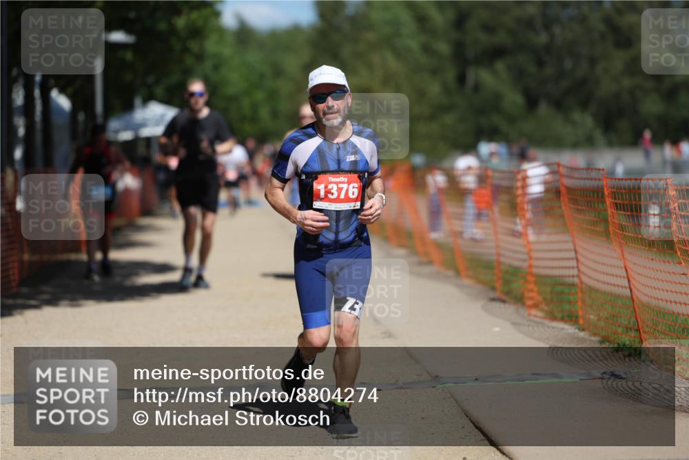 07.09.2025 - 19. Norderstedt Triathlon Michael Strokosch http://msf.ph/oto/8804274 07.09.2025 13:14:04 Laufen 171, 177, 351, 1376, 1477 meine-sportfotos.de