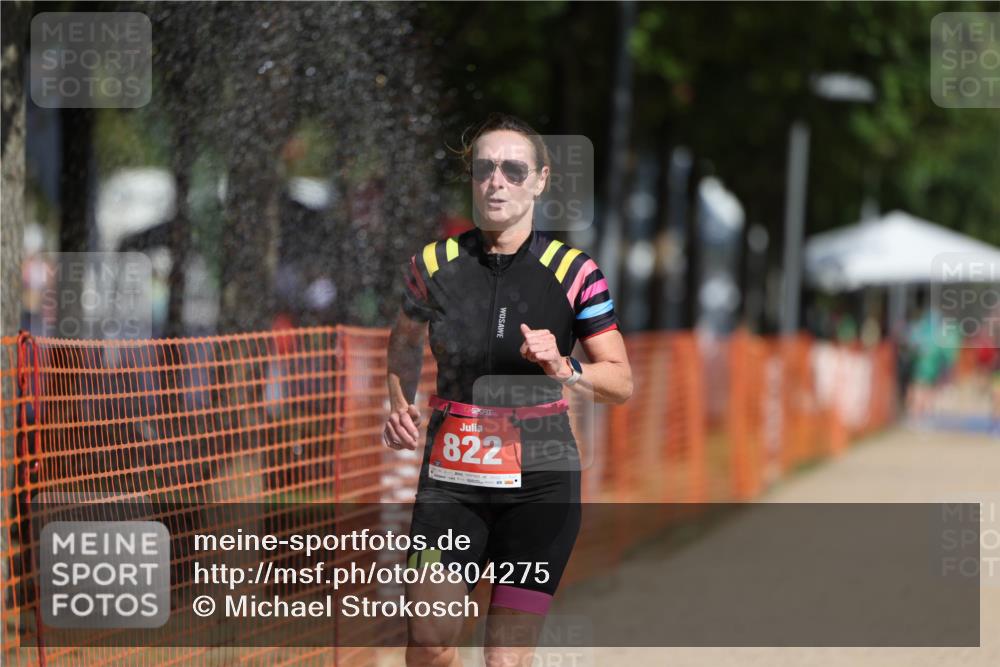 07.09.2025 - 19. Norderstedt Triathlon Michael Strokosch http://msf.ph/oto/8804275 07.09.2025 12:06:05 Laufen 822 meine-sportfotos.de