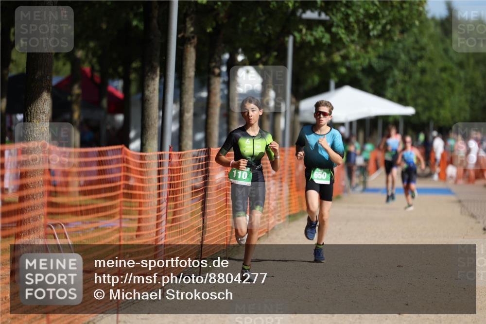 07.09.2025 - 19. Norderstedt Triathlon Michael Strokosch http://msf.ph/oto/8804277 07.09.2025 11:04:31 Laufen 110, 650 meine-sportfotos.de