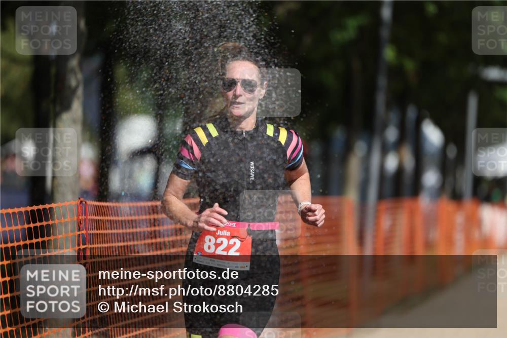 07.09.2025 - 19. Norderstedt Triathlon Michael Strokosch http://msf.ph/oto/8804285 07.09.2025 12:06:05 Laufen 822 meine-sportfotos.de