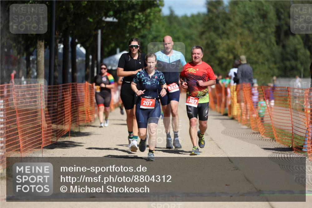 07.09.2025 - 19. Norderstedt Triathlon Michael Strokosch http://msf.ph/oto/8804312 07.09.2025 12:36:09 Laufen 207, 282, 860, 1258, 1307, 1319 meine-sportfotos.de