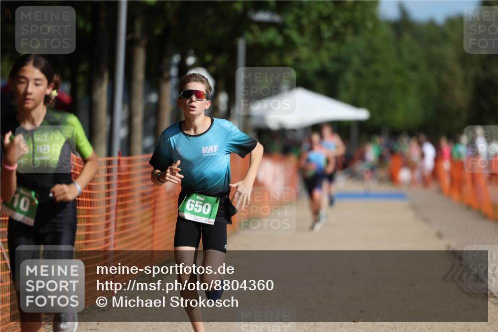 07.09.2025 - 19. Norderstedt Triathlon Michael Strokosch http://msf.ph/oto/8804360 07.09.2025 11:04:34 Laufen 110, 650 meine-sportfotos.de