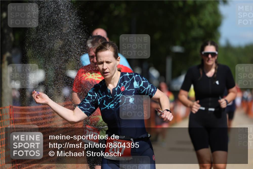 07.09.2025 - 19. Norderstedt Triathlon Michael Strokosch http://msf.ph/oto/8804395 07.09.2025 12:36:13 Laufen 190, 207, 282, 860, 1161, 1267, 1307, 1319 meine-sportfotos.de