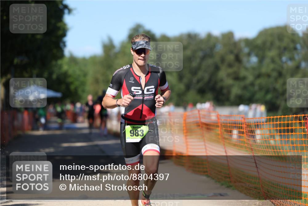 07.09.2025 - 19. Norderstedt Triathlon Michael Strokosch http://msf.ph/oto/8804397 07.09.2025 14:57:23 Laufen 983 meine-sportfotos.de