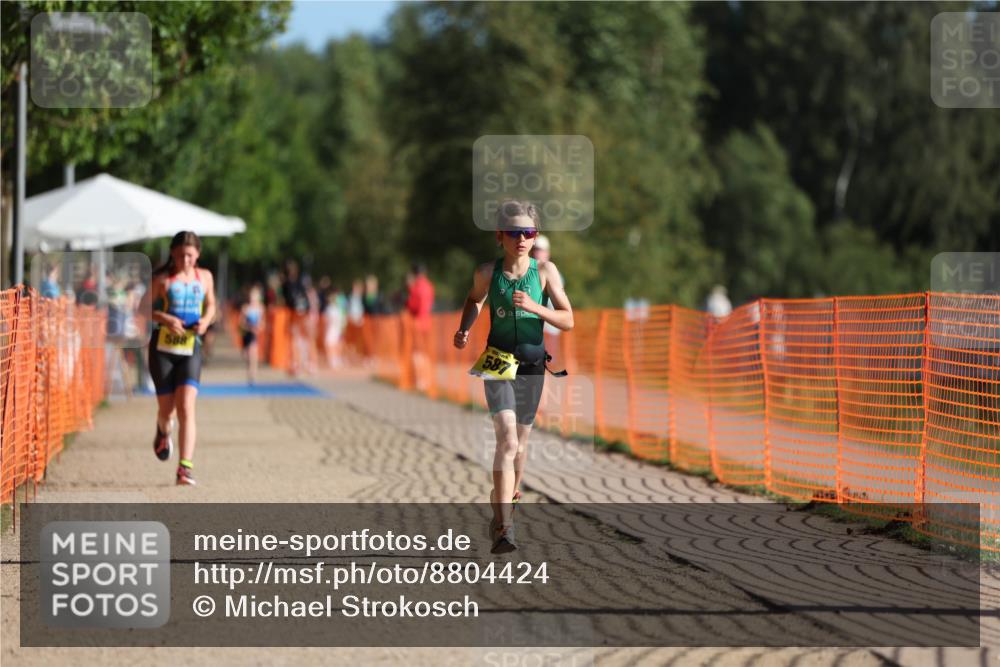 07.09.2025 - 19. Norderstedt Triathlon Michael Strokosch http://msf.ph/oto/8804424 07.09.2025 09:44:05 Laufen 563, 586, 587, 613 meine-sportfotos.de