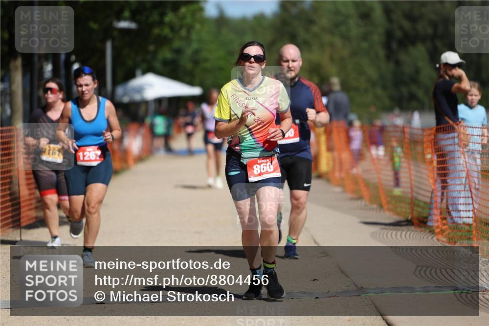 07.09.2025 - 19. Norderstedt Triathlon Michael Strokosch http://msf.ph/oto/8804456 07.09.2025 12:36:16 Laufen 190, 207, 282, 860, 1161, 1267, 1307, 1319 meine-sportfotos.de