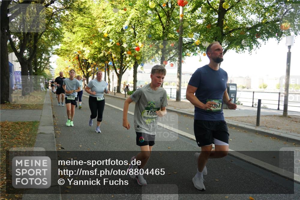 07.09.2025 - BARMER Alsterlauf Yannick Fuchs http://msf.ph/oto/8804465 07.09.2025 11:52:39 Laufen 1079, 1078, 106, 67 meine-sportfotos.de