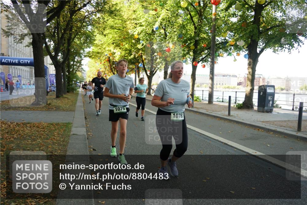 07.09.2025 - BARMER Alsterlauf Yannick Fuchs http://msf.ph/oto/8804483 07.09.2025 11:52:41 Laufen 1079, 1078 meine-sportfotos.de