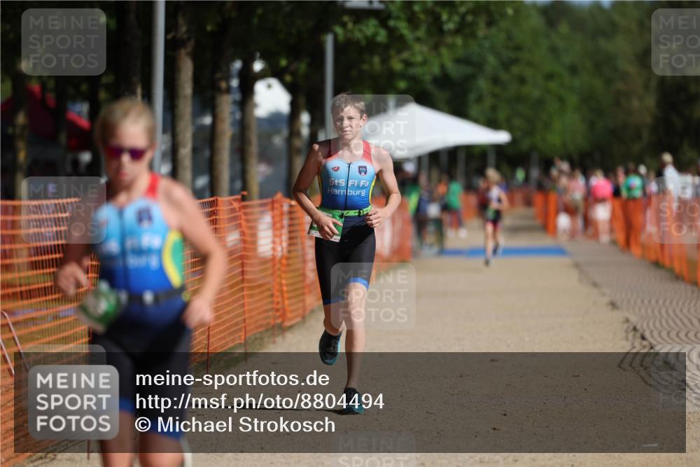 07.09.2025 - 19. Norderstedt Triathlon Michael Strokosch http://msf.ph/oto/8804494 07.09.2025 11:04:42 Laufen 100, 641 meine-sportfotos.de