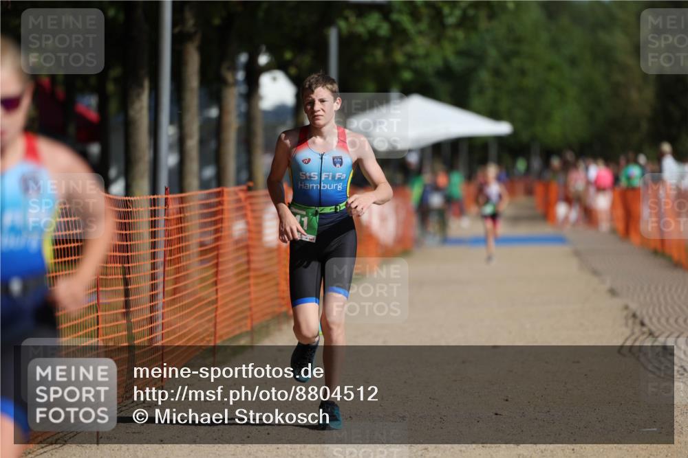 07.09.2025 - 19. Norderstedt Triathlon Michael Strokosch http://msf.ph/oto/8804512 07.09.2025 11:04:43 Laufen 100, 641 meine-sportfotos.de