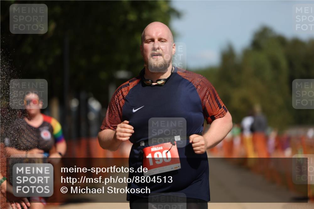 07.09.2025 - 19. Norderstedt Triathlon Michael Strokosch http://msf.ph/oto/8804513 07.09.2025 12:36:20 Laufen 190, 293, 860, 1161, 1267 meine-sportfotos.de