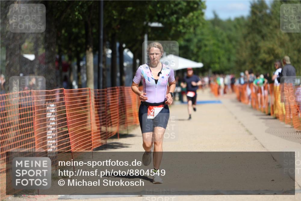 07.09.2025 - 19. Norderstedt Triathlon Michael Strokosch http://msf.ph/oto/8804549 07.09.2025 12:36:23 Laufen 227, 293, 1161 meine-sportfotos.de