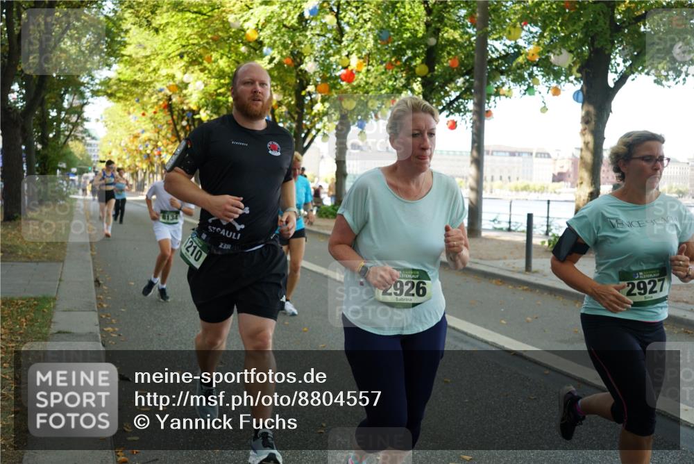 07.09.2025 - BARMER Alsterlauf Yannick Fuchs http://msf.ph/oto/8804557 07.09.2025 11:52:43 Laufen 8134, 1210, 3, 96, 2926, 2927 meine-sportfotos.de