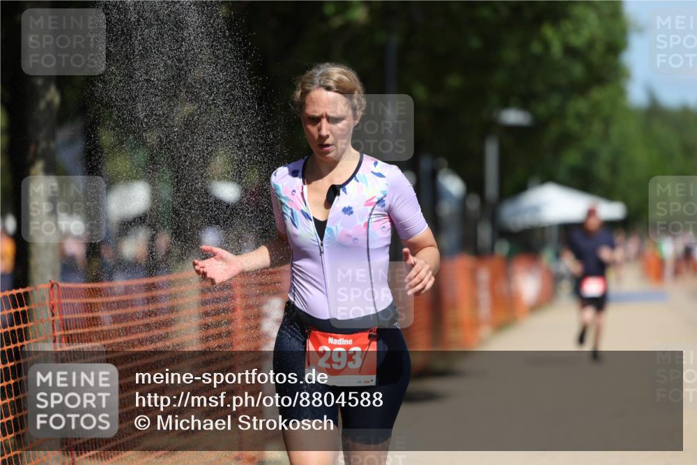 07.09.2025 - 19. Norderstedt Triathlon Michael Strokosch http://msf.ph/oto/8804588 07.09.2025 12:36:26 Laufen 227, 293 meine-sportfotos.de