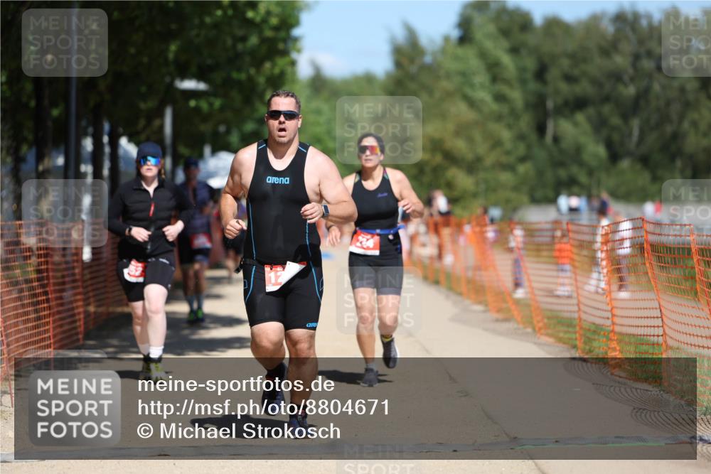 07.09.2025 - 19. Norderstedt Triathlon Michael Strokosch http://msf.ph/oto/8804671 07.09.2025 13:14:34 Laufen 224, 331, 852, 858, 1270, 1388 meine-sportfotos.de