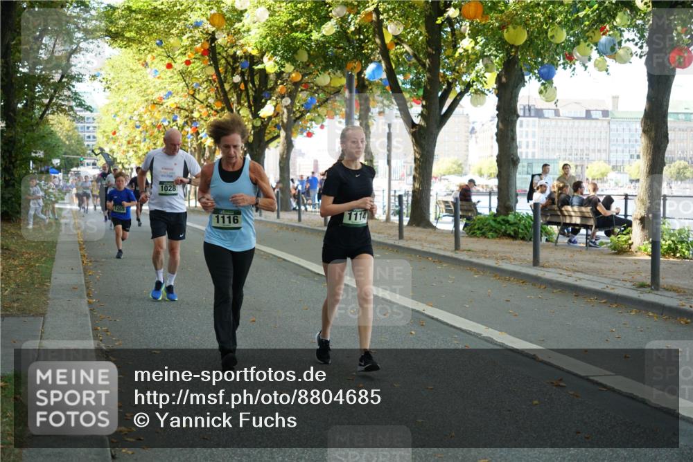 07.09.2025 - BARMER Alsterlauf Yannick Fuchs http://msf.ph/oto/8804685 07.09.2025 11:52:48 Laufen 1265, 1028, 1116, 1114 meine-sportfotos.de