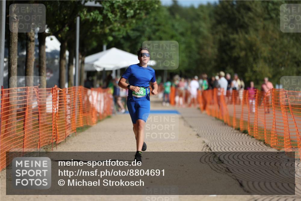 07.09.2025 - 19. Norderstedt Triathlon Michael Strokosch http://msf.ph/oto/8804691 07.09.2025 11:05:20 Laufen 107, 665 meine-sportfotos.de