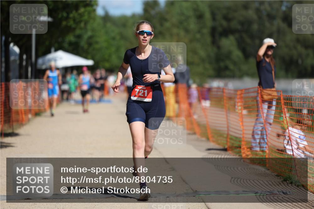 07.09.2025 - 19. Norderstedt Triathlon Michael Strokosch http://msf.ph/oto/8804735 07.09.2025 12:36:48 Laufen 721 meine-sportfotos.de