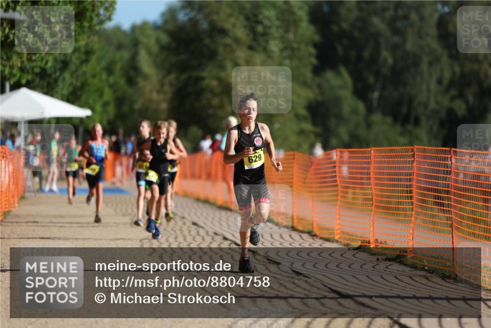 07.09.2025 - 19. Norderstedt Triathlon Michael Strokosch http://msf.ph/oto/8804758 07.09.2025 09:44:30 Laufen 566, 601, 614, 629 meine-sportfotos.de
