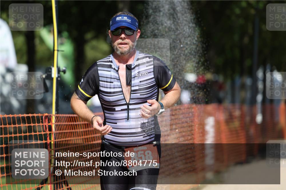 07.09.2025 - 19. Norderstedt Triathlon Michael Strokosch http://msf.ph/oto/8804775 07.09.2025 13:14:42 Laufen 176, 858 meine-sportfotos.de