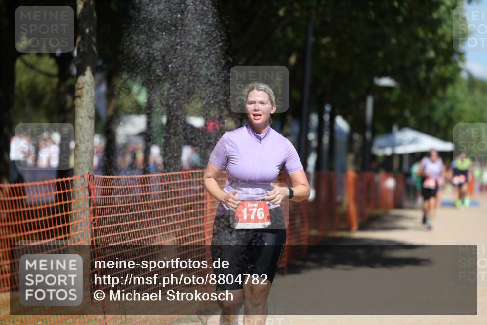 07.09.2025 - 19. Norderstedt Triathlon Michael Strokosch http://msf.ph/oto/8804782 07.09.2025 13:14:47 Laufen 176 meine-sportfotos.de