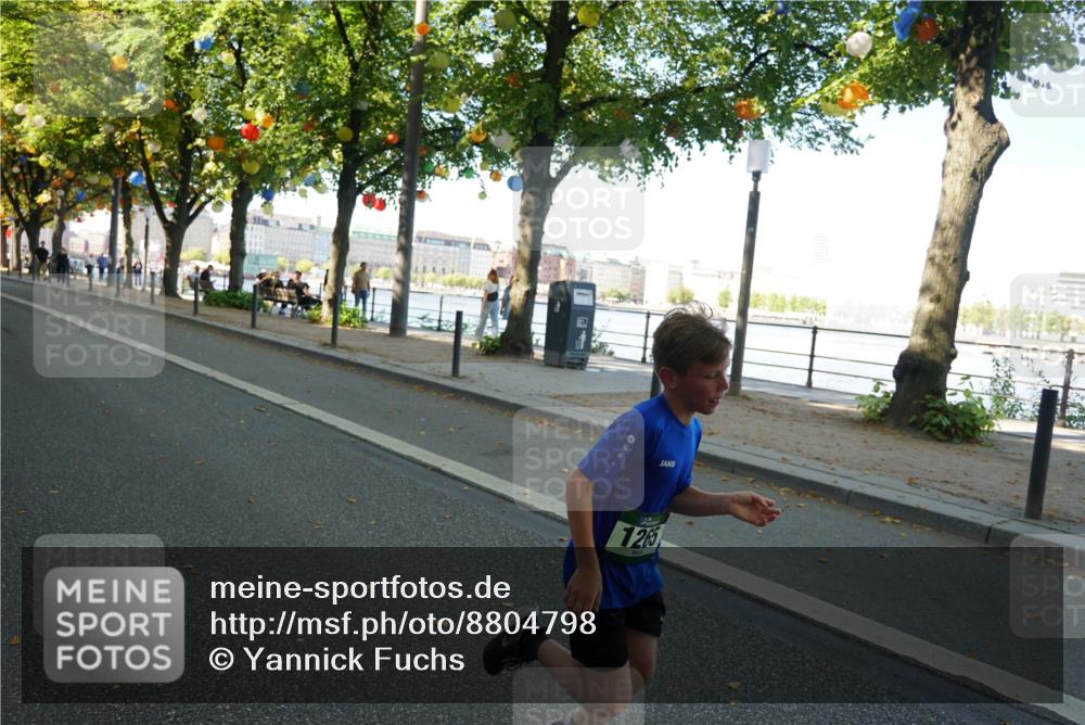 07.09.2025 - BARMER Alsterlauf Yannick Fuchs http://msf.ph/oto/8804798 07.09.2025 11:52:54 Laufen 1265 meine-sportfotos.de