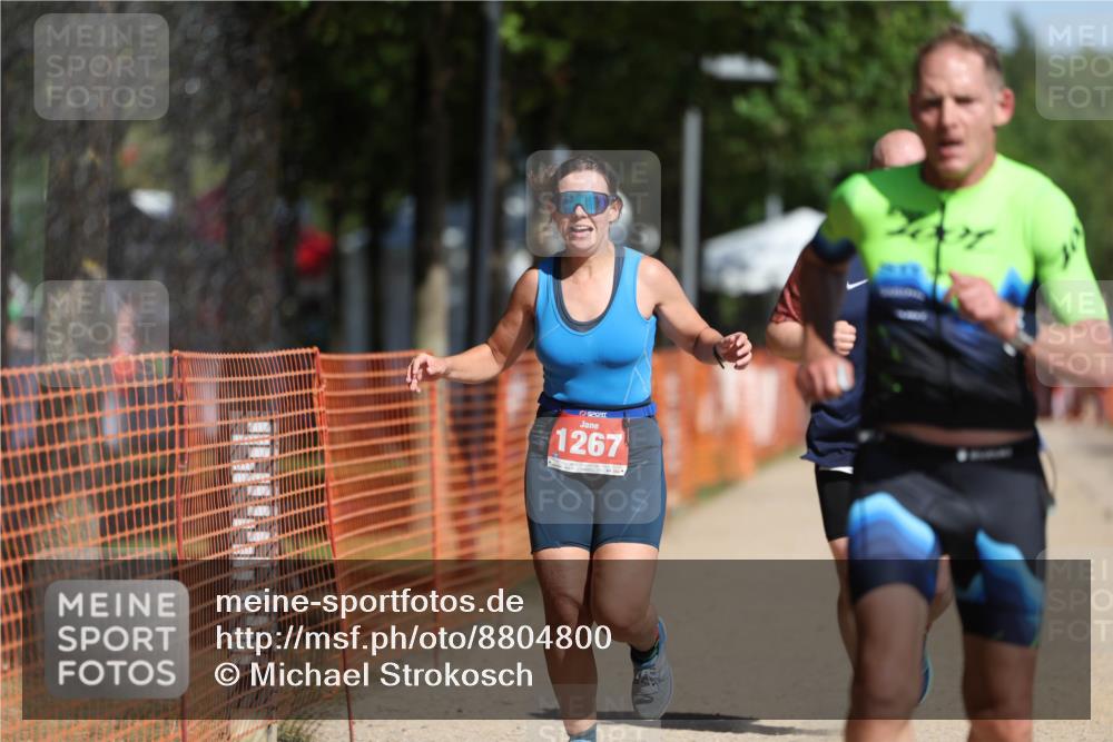07.09.2025 - 19. Norderstedt Triathlon Michael Strokosch http://msf.ph/oto/8804800 07.09.2025 12:06:52 Laufen 190, 771, 1267 meine-sportfotos.de