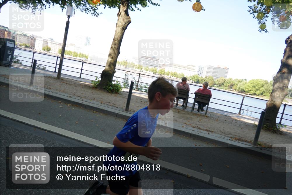 07.09.2025 - BARMER Alsterlauf Yannick Fuchs http://msf.ph/oto/8804818 07.09.2025 11:52:55 Laufen  meine-sportfotos.de