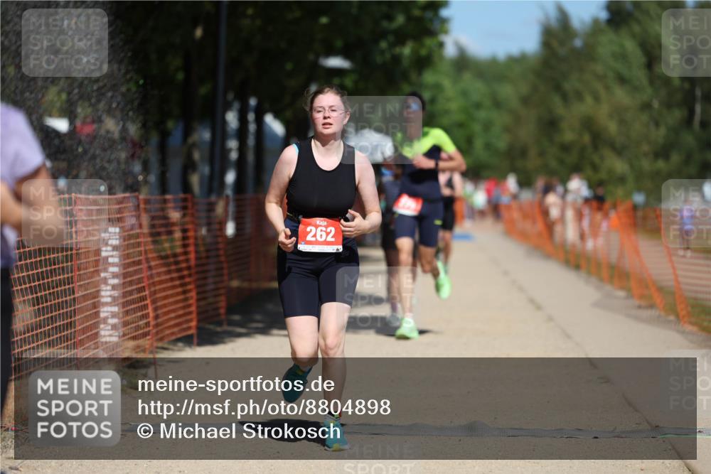 07.09.2025 - 19. Norderstedt Triathlon Michael Strokosch http://msf.ph/oto/8804898 07.09.2025 13:14:58 Laufen 262, 275, 308, 1264, 1382 meine-sportfotos.de