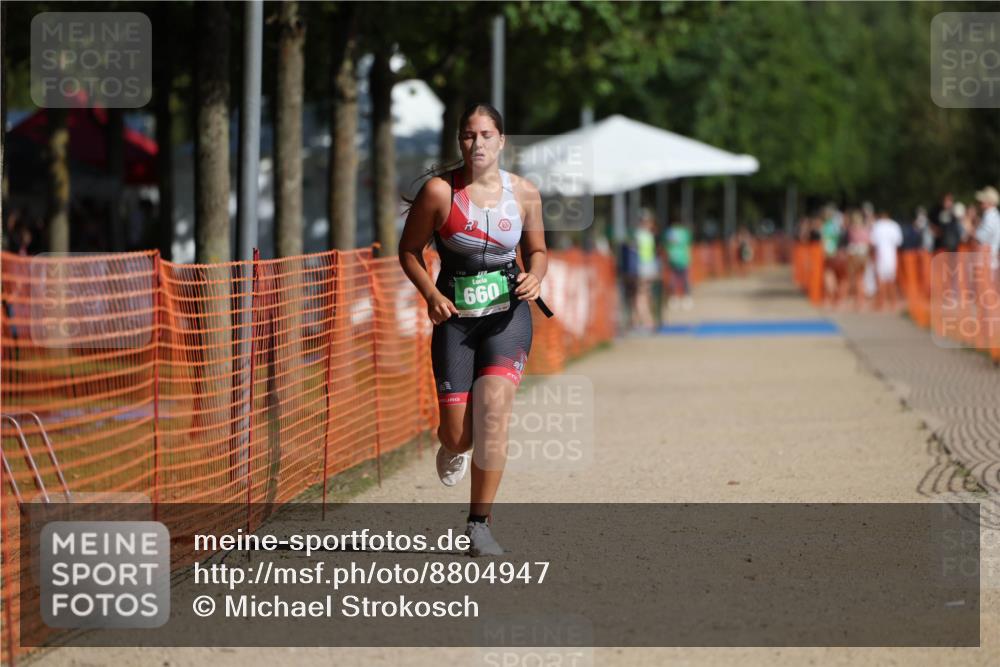 07.09.2025 - 19. Norderstedt Triathlon Michael Strokosch http://msf.ph/oto/8804947 07.09.2025 11:07:11 Laufen 660 meine-sportfotos.de